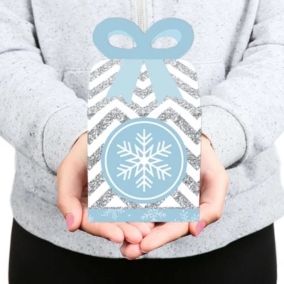 Big Dot Of Happiness Winter Wonderland - Square Favor Gift Boxes - Snowflake Holiday Party And Winter Wedding Bow Boxes - Set Of 12 6 Big Dot Of Happiness Winter Wonderland - Square Favor Gift Boxes - Snowflake Holiday Party And Winter Wedding Bow Boxes - Set Of 12 - Image 6